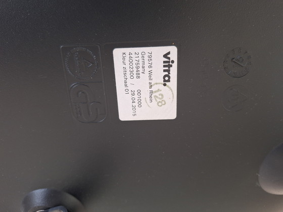 Image 1 of 2x Vitra Eames DSW negro con base negra