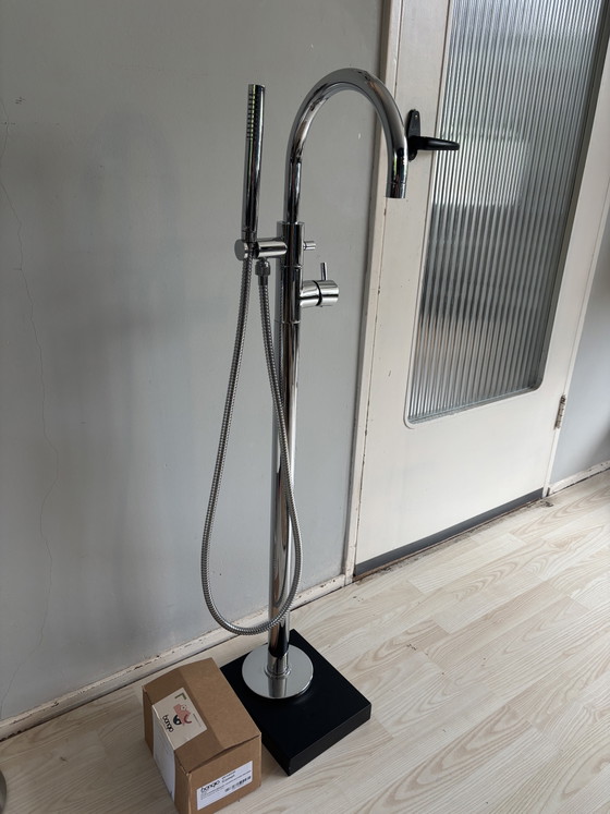 Image 1 of Bongio vrijstaande design badkraan met natuurstenen voet – compleet met inbouwbox