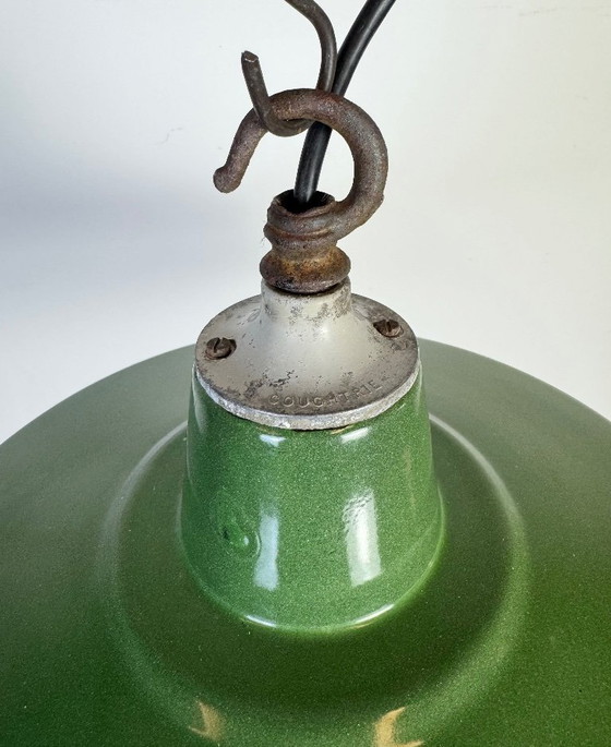 Image 1 of Industriële groene emaille fabriekshanglamp, jaren 60