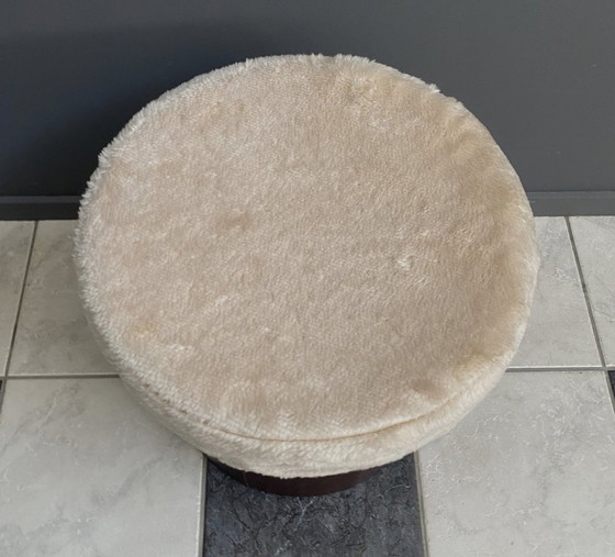 Image 1 of Bruine poef van kunstleer uit de jaren 70 van VEB, model 26W Raphael