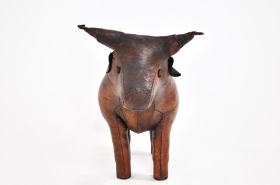 Image 1 of Tabouret de taureau en cuir par Dimitri Omersa, 1960S