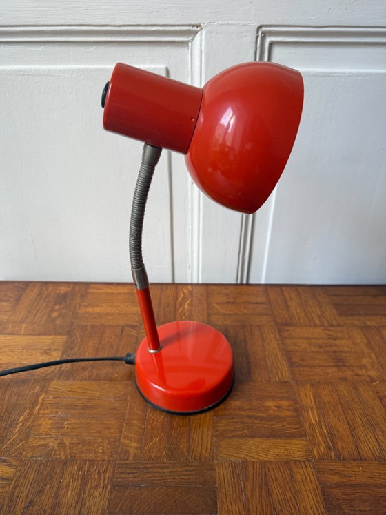 Image 1 of Rode metalen bureaulamp