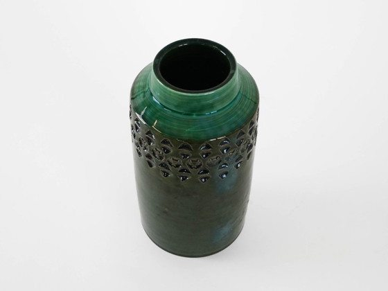 Image 1 of Grüne Keramikvase, dänisches Design, 1970er Jahre, hergestellt in Dänemark