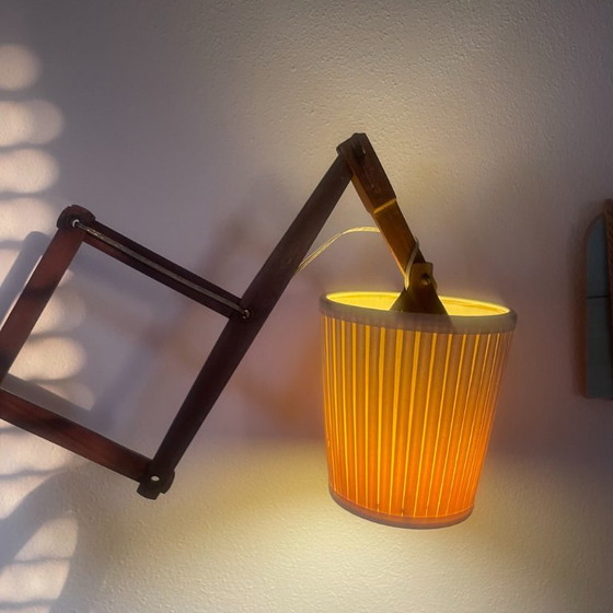 Lampe murale extensible accordéon en bois de style scandinave, en forme de ciseaux, avec prise électrique, (photo 6 of 11)