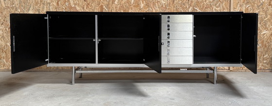 Image 1 of Credenza moderna di metà secolo