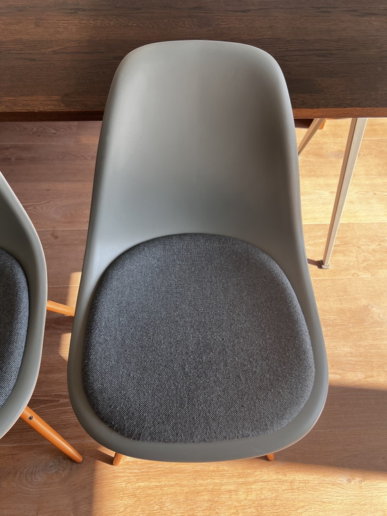 3 Vitra DSW-stoelen – Eetkamerstoelen, Metal, Plastic (photo 4 of 15)