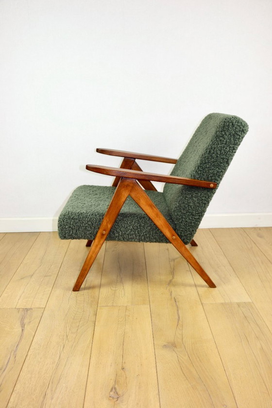 Image 1 of Poltrona vintage B-310 VAR verde oliva bouclé agnello strutturale