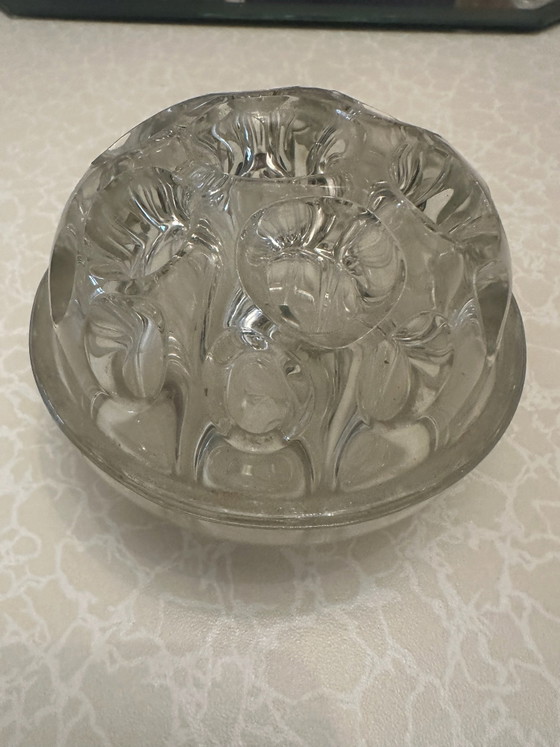 Molded Glass Flower Frog - 19 Holes 1950s – Vases (photo 2 of 13)