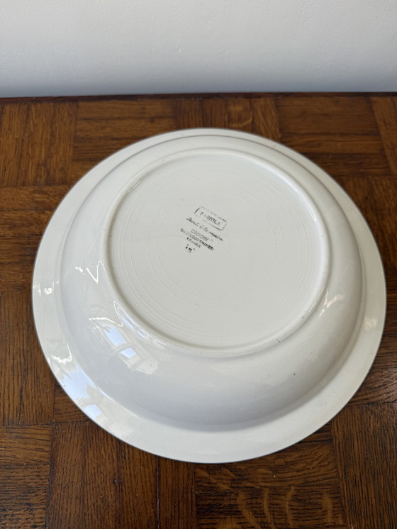 Image 1 of Plat Sarreguemines made in France et peint à la main 