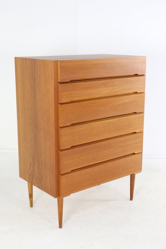 Image 1 of Grote hoge XL Deense ladekast vintage