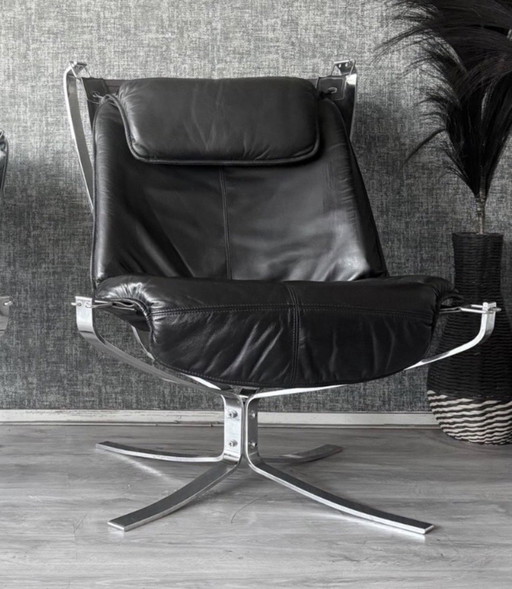 Fauteuil et repose-pieds Vintage Falcon – Sigurd Resell – Chrome