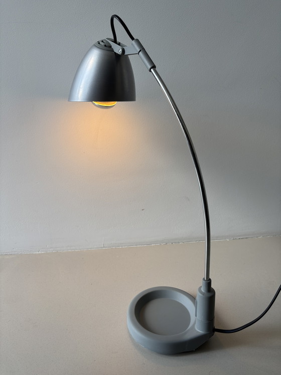Lampada da scrivania vintage postmoderna italiana Veneta Lumi Randa, anni '80 – Lampade da scrivania, Metal (photo 11 of 12)