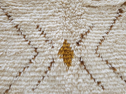 Handwoven Moroccan rug 3 x 2 m