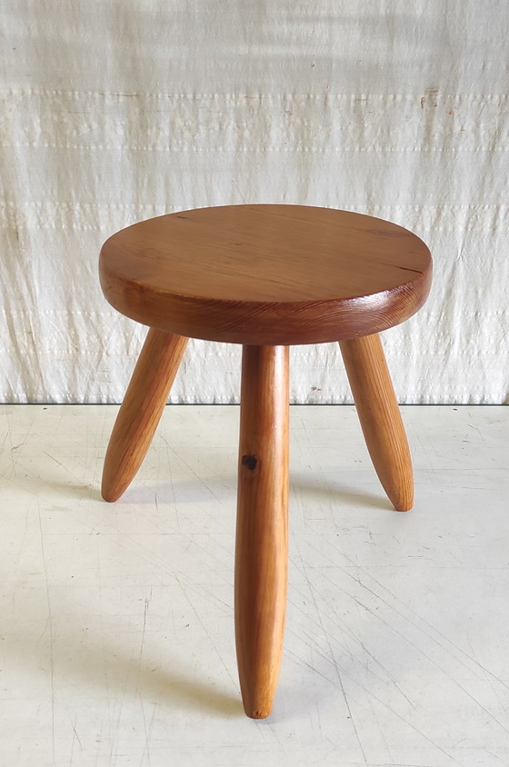 Image 1 of Tripod stool in solid pine - mid-20th century