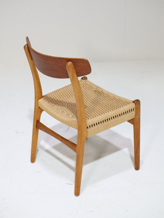 Image 1 of 4x Eetkamerstoelen Hans Wegner CH23 Carl Hansen teak eiken 1950s