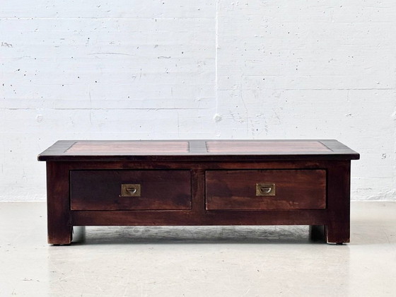 Massieve salontafel in koloniale stijl met 2 lades – Wood (photo 2 of 15)