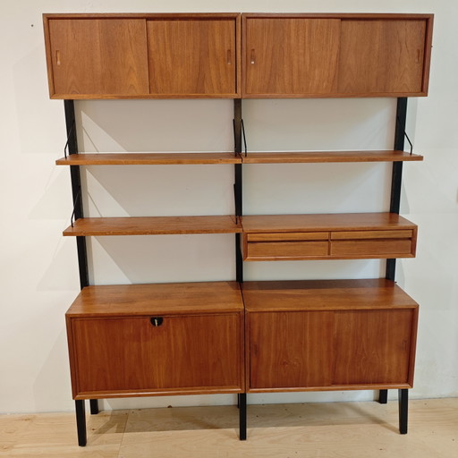Meuble mural/armoire vintage Royal Poul Cadovius
