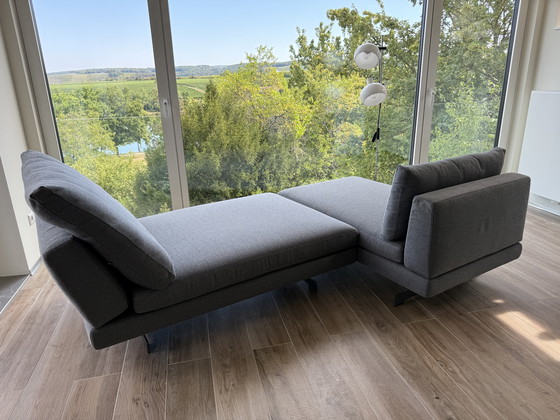 Image 1 of 2 divani Luis De Weibel - Tessuto di qualità svizzera Danio