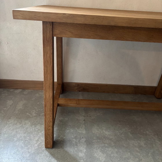 Image 1 of Solid oak dining table