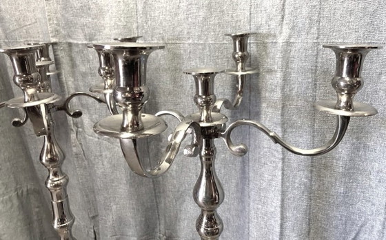 Image 1 of Paar große, versilberte Metallkerzenständer/Kerzenhalter