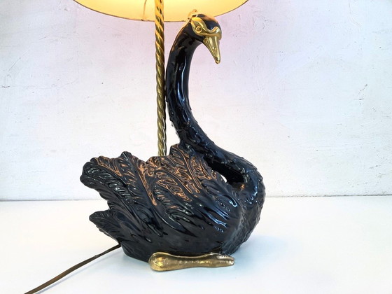 Image 1 of Lámpara de mesa de cerámica esculpida con forma de cisne de Ceramiche Zanotto, Bassano.