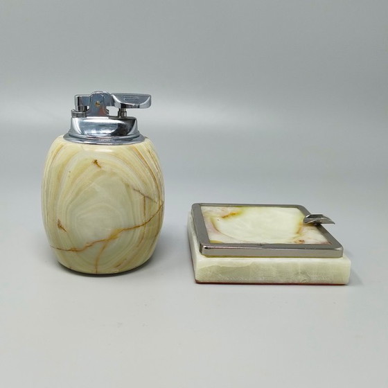Juego de encendedor de mesa y cenicero italiano de ónix y cromo, estilo moderno de mediados de siglo, 1960. (photo 4 of 8)