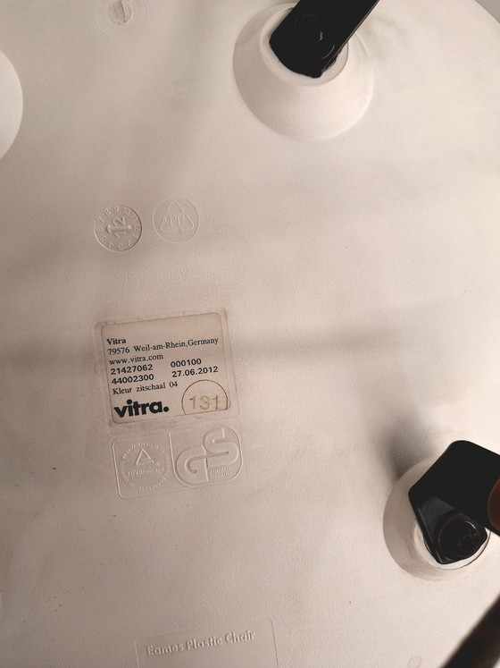Image 1 of Set of 4 authentic Vitra Eames DSW dining chairs (2012)