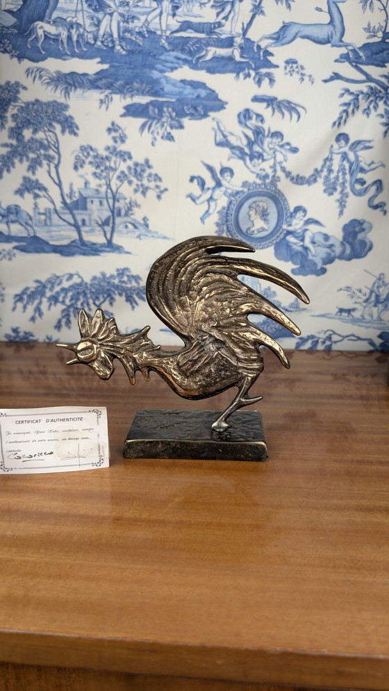 Image 1 of Yves LOHÉ "Cocorico" verguld bronzen haan sculptuur met certificaat, Vintage 1990