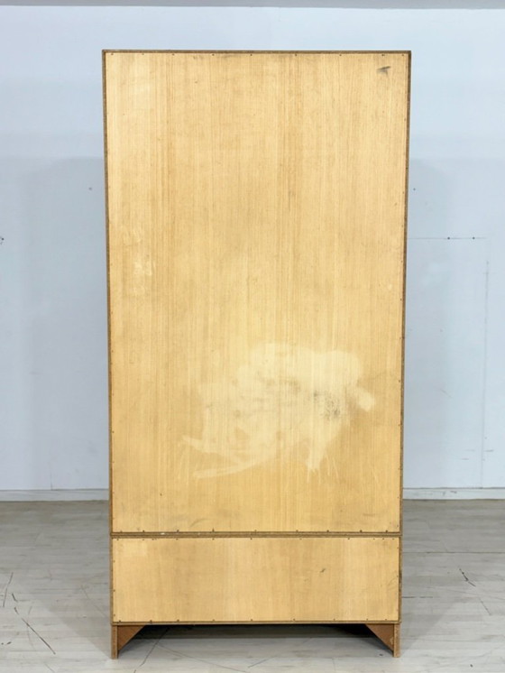 Image 1 of Armadio vintage in legno, lavabo, armadio per la biancheria, mobiletto