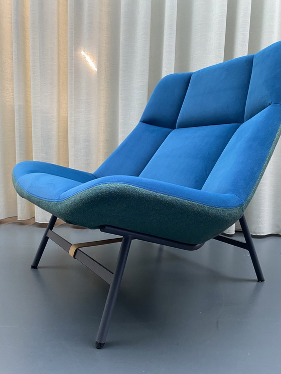 Image 1 of Artifort Soft Facet