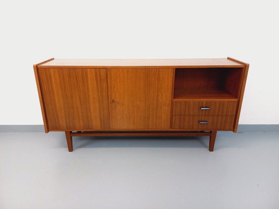 Image 1 of Vintage Scandinavian-style teak sideboard from the 1960s