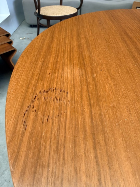 Vitra Eames Contract Table (Lagerbestand: 2) – Esstische, Metal, Wood (photo 5 of 19)