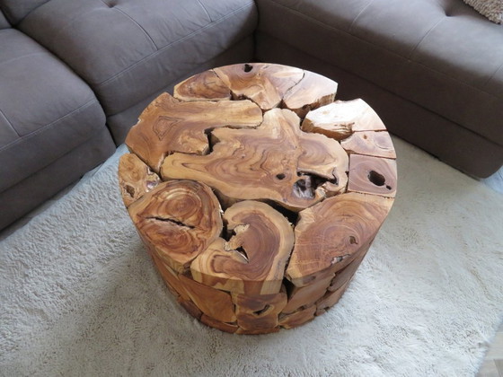 Image 1 of Table basse artisanale en teck d'Indonésie