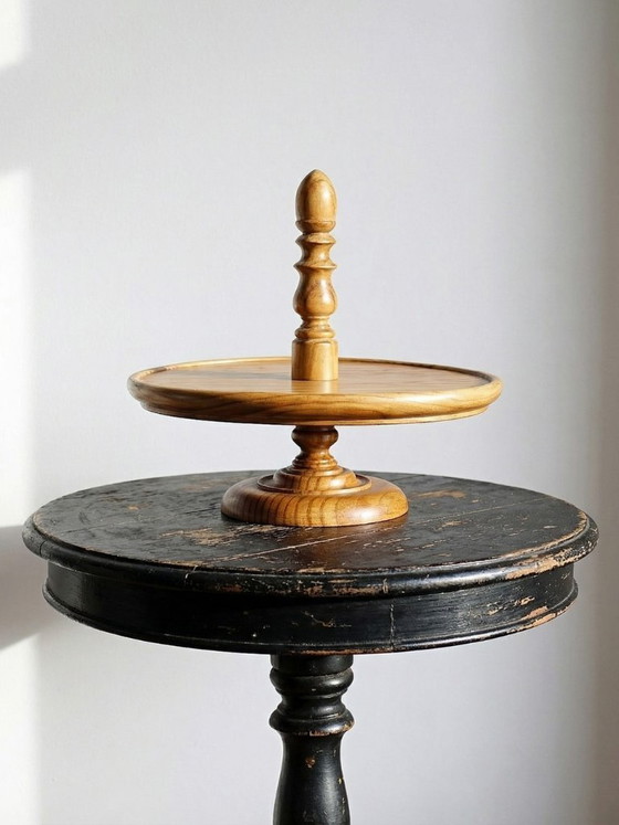 Image 1 of Grande espositore per formaggi in legno di pino tornito, realizzato a mano, stile vintage anni '70-'80.