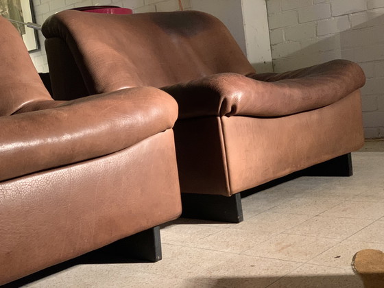 Image 1 of  2 seat elements of the late model ds 46