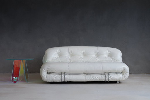 Canapé Soriana par Afra & Tobia Scarpa, produit par Cassina