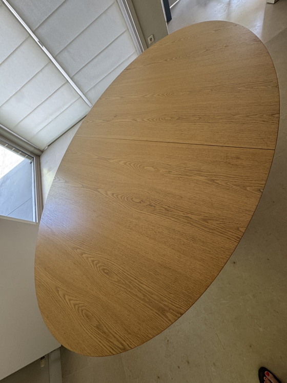 Image 1 of Arco “Spazio” extendable dining table