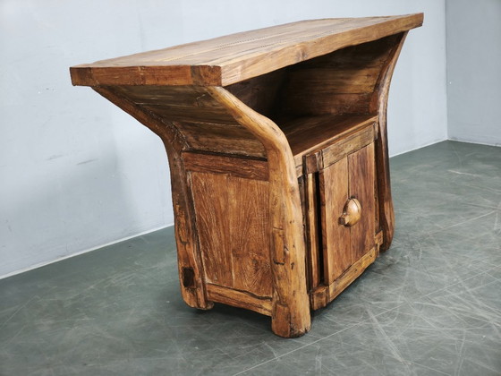 Console en Bois Massif Rustique Asiatique des Années 70, Buffet Primitif Sculpté à la Main, Marron (photo 5 sur 14)
