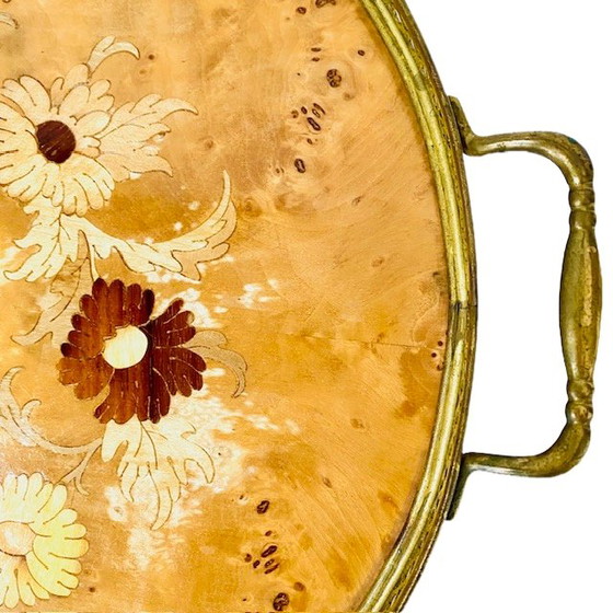 Image 1 of Vassoio in legno italiano d'ottone vintage rotondo con legno intarsiato Sorrento 1940s