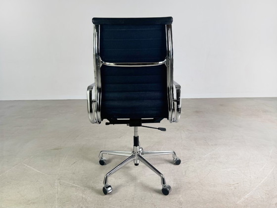 Image 1 of Vitra EA 119 office chair Charles & Ray Eames Hopsak leather high