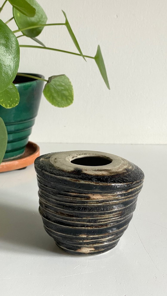Image 1 of Vintage brutalistische handgemaakte vaas
