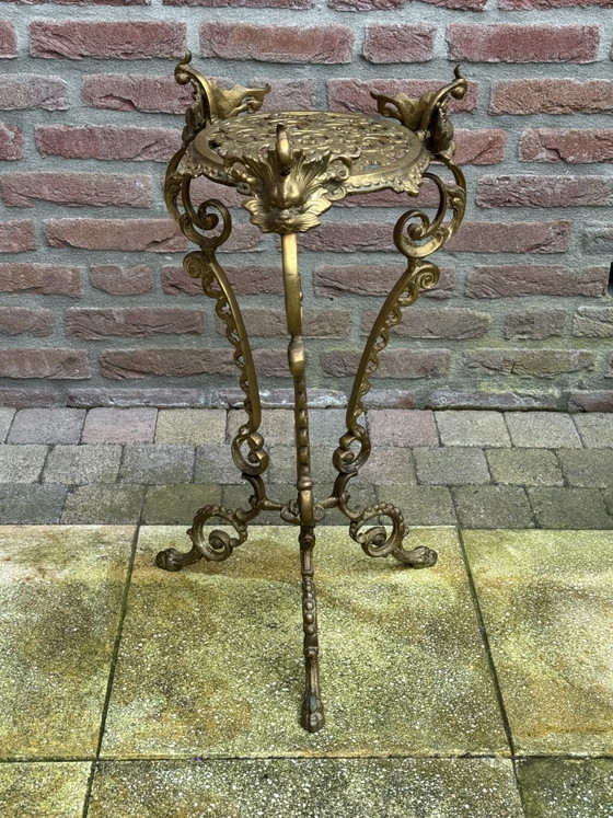 Image 1 of Antieke Messing Plantentafeltje | Victoriaans met Satyr-Decoraties | 1880-1920
