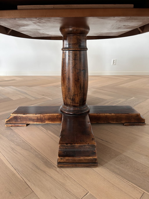 Art Deco extendable table