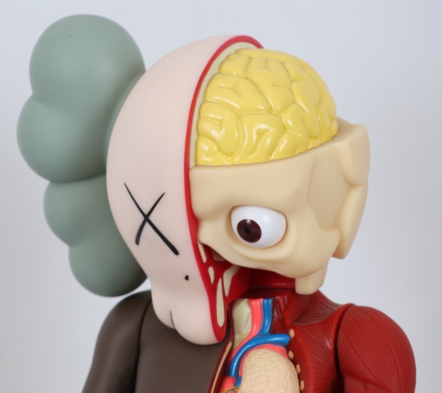 Kaws - Resting Place Companion | €600 | Whoppah