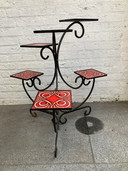 Table à assiettes vintage en fonte avec 6 étagères