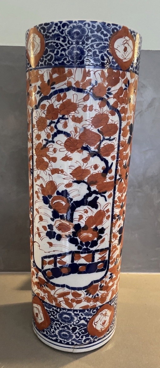 Japanese Imari floor vase