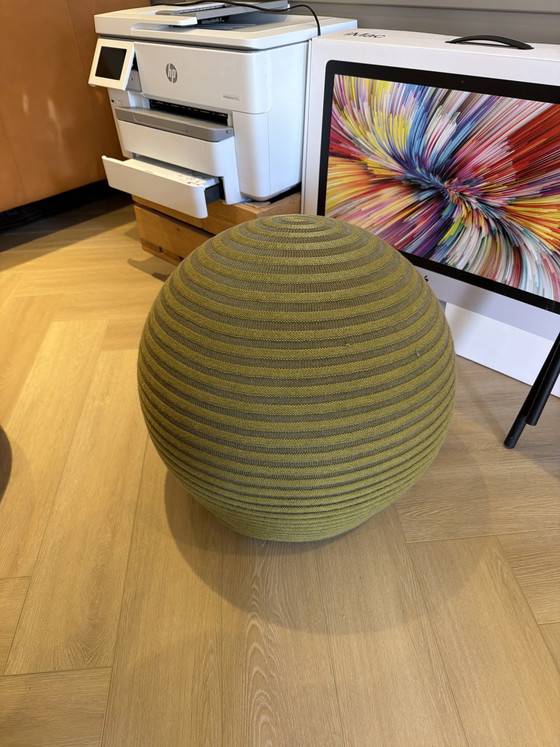 Image 1 of Pouf à chapeau Montis