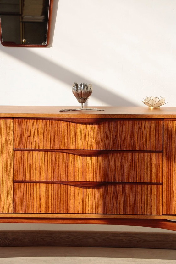 Image 1 of Credenza vintage in teak e zebrano – Elliots of Newbury, anni '60