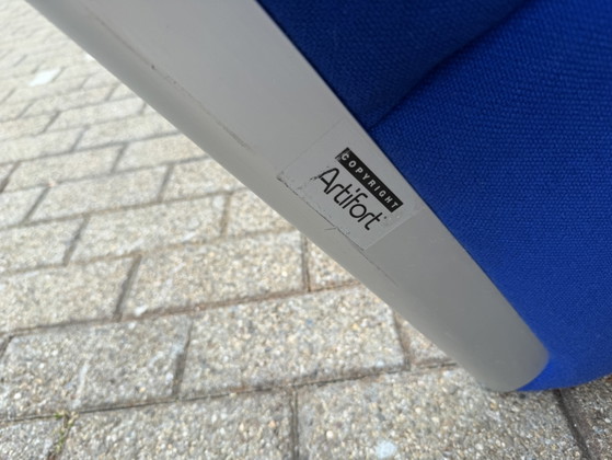 Image 1 of Artifort F598 Groovy armchair by Pierre Paulin, Bleu électrique