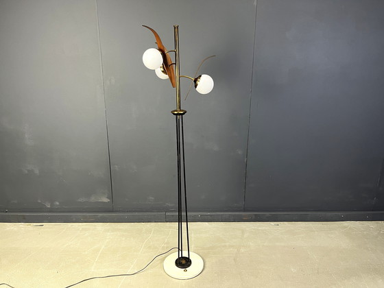 Image 1 of Lampadaire italien du milieu du siècle attr. à Stilnovo, années 1950